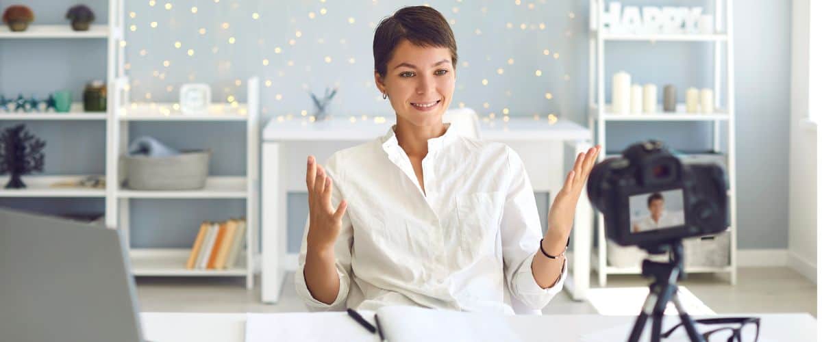 What is a Spiritual Business Mentor How can they help grow my healing therapy or spiritual coaching business