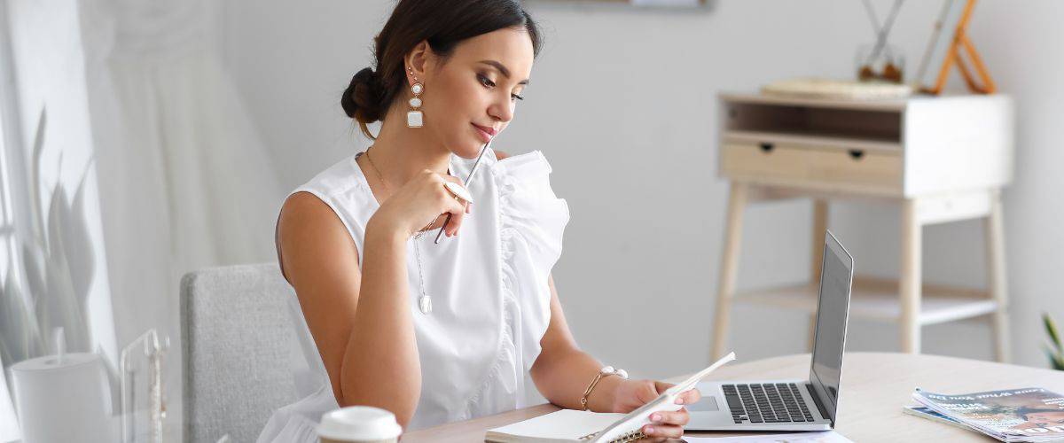 How To Save Time: Top Time Hacks For Coaches, Healers, Therapists