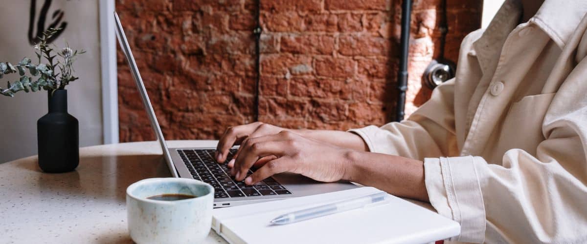Why Blogging Is NOT Dead 7 Healers Coaches Why Blogging Is Not Dead